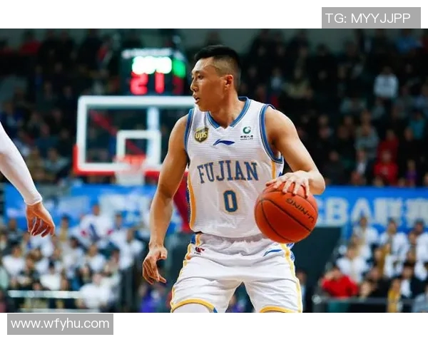 卡约抢断助力球队逆转胜利展现出色防守能力与战术智慧 卡约抢断助力球队逆转胜利展现出色防守能力与战术智慧