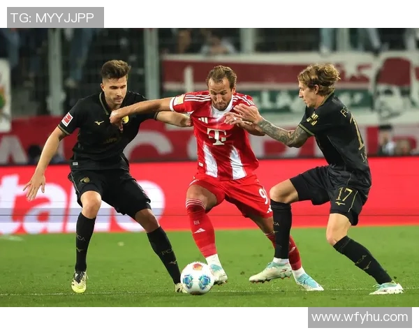 拜仁客场大胜奥格斯堡，豪取3分稳坐榜首位置